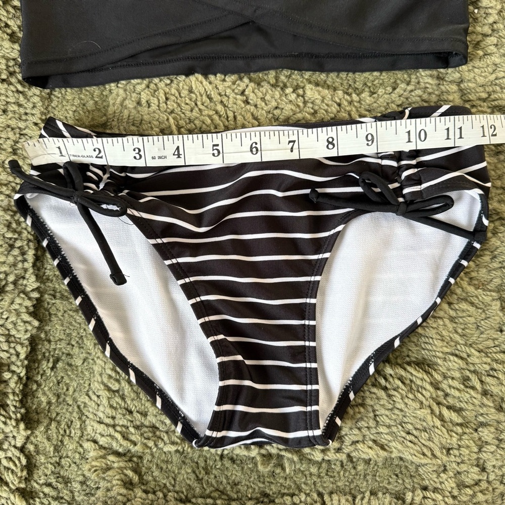 Girls Tropical Rash Guard Set - Picture 7 of 7